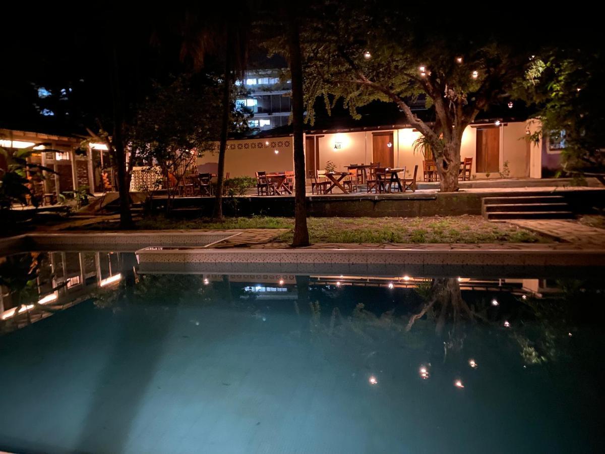 Hostal Casa Abierta Leon Exterior photo