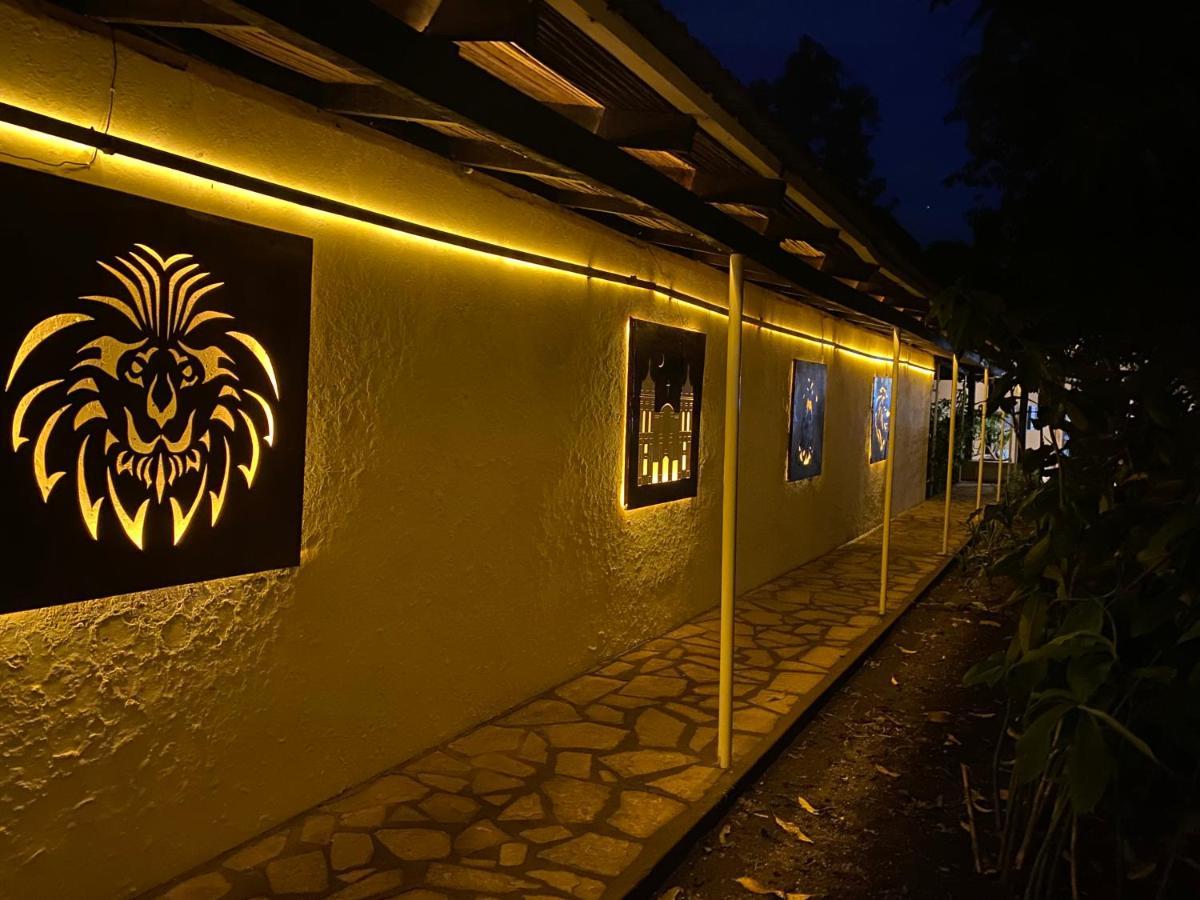 Hostal Casa Abierta Leon Exterior photo